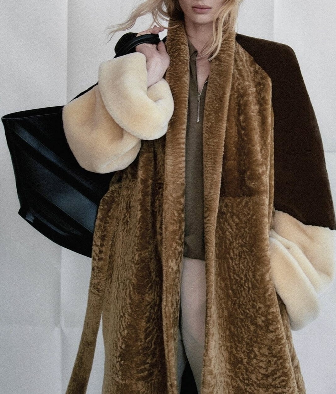 Где и как покупать люкс по цене масс и мидл маркета? Большой обзор секретного сайта 